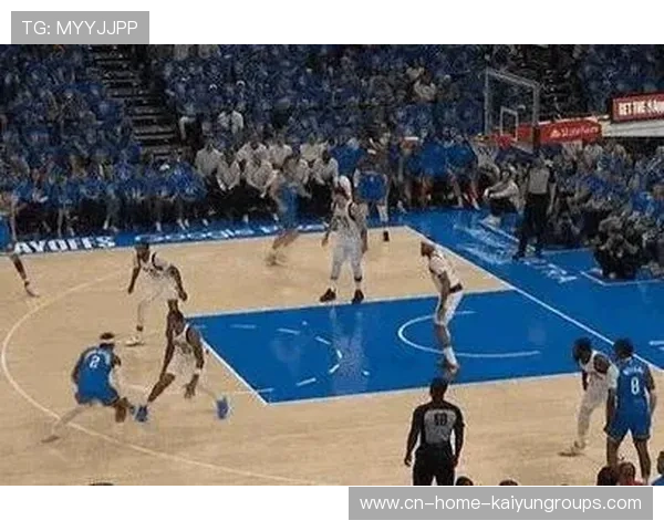 东契奇关键三分,独行侠客场锁定胜利